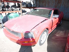 2005 Ford Mustang Red Coupe 4.0L AT #F22130